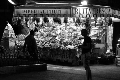 engelberth media :: Fotografie Leinwanddruck - Italien Obststand in Rom